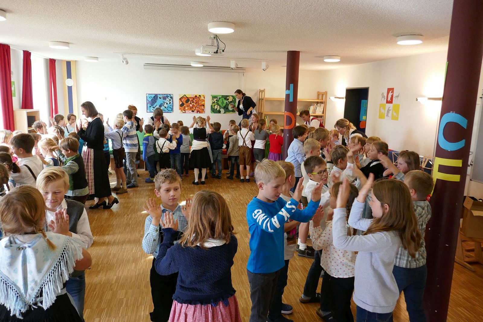 Brauchtumstag-Grundschule